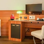 Shg Bologna 호텔 졸라프레도사