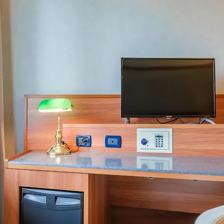 Shg Bologna Hotel 4*