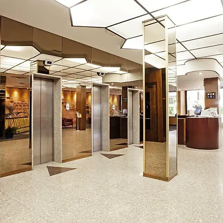 博洛尼亚shg酒店 4*