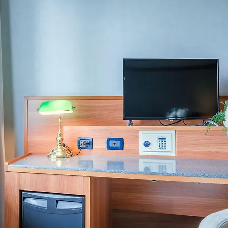 Shg Bologna Hotel 4*